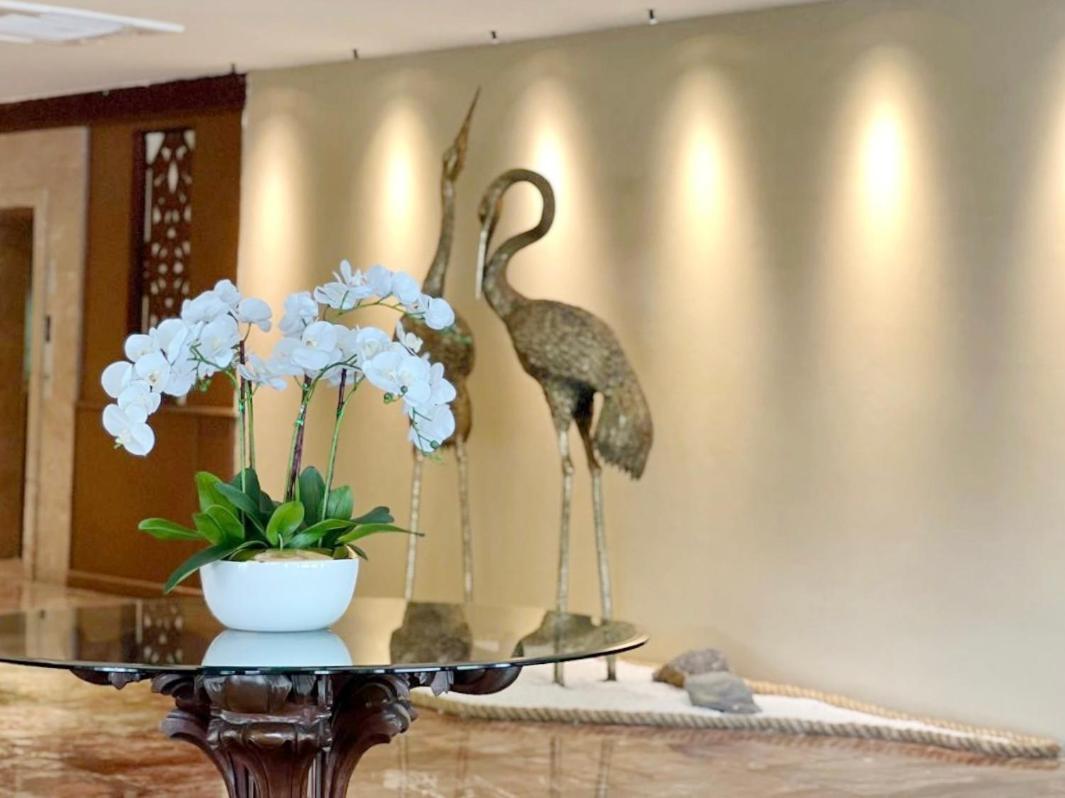 The Borneo Hotel Kuching Esterno foto